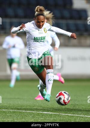 Hammarby no 9 Madelen Janogy während des Fußballspiels am Montag im OBOS Damallsvenskan zwischen dem FC Linköping-Hammarby IF in der Bilbörsen Arena, Linköping, Schweden. Stockfoto