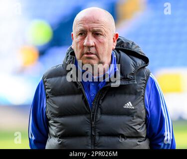 Bolton, Großbritannien. 25. April 2023. Accrington Stanley Manager John Coleman trifft vor dem Sky Bet League 1 Spiel Bolton Wanderers gegen Accrington Stanley am University of Bolton Stadium, Bolton, Großbritannien, 25. April 2023 (Foto von Ben Roberts/News Images) in Bolton, Großbritannien, am 4./25. April 2023 ein. (Foto: Ben Roberts/News Images/Sipa USA) Guthaben: SIPA USA/Alamy Live News Stockfoto