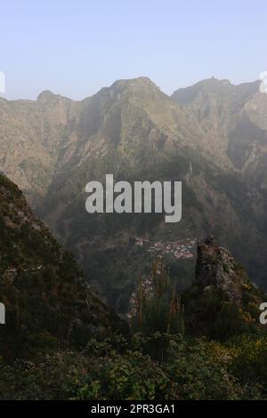 Blick auf Curral das Freiras im Nonnental auf Madeira Stockfoto