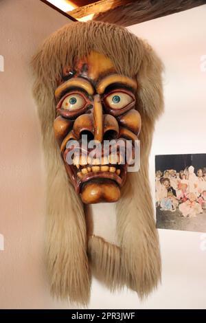 Krampus ein typischer Tiroler Ritus (Teufelsmaske) Stockfoto