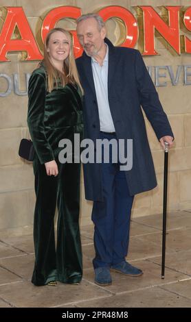 Foto muss gutgeschrieben werden ©Alpha Press 078237 23/03/2023 Emily Head und Pater Anthony Head im Dungeons & Dragons Honour among Thieves UK Premiere in London Stockfoto