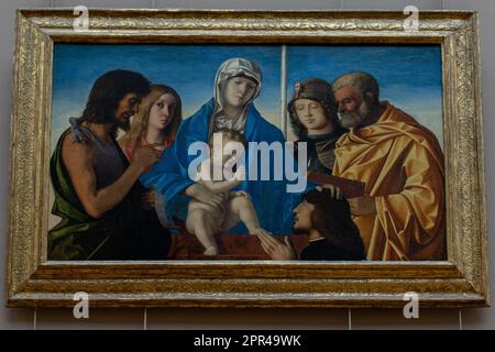 Deckenfresken im Louvre, Paris, Frankreich. Hochwertiges Foto Stockfoto