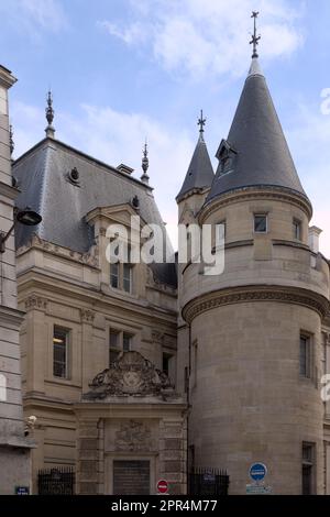 Turm des Philippe Auguste-Gehäuses in der Nähe des Conservatoire National des Arts et Métiers Stockfoto