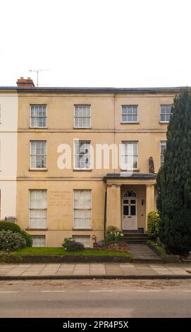 Haus Geburtsort des Doktors / Dr. Edward Adrian Wilson, der zusammen mit Captain Scott bei der Terra Nova Expedition zum Südpol umkam. 91 Montpellier Terrace, Cheltenham. UK. (134). Stockfoto