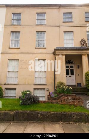 Haus Geburtsort des Doktors / Dr. Edward Adrian Wilson, der zusammen mit Captain Scott bei der Terra Nova Expedition zum Südpol umkam. 91 Montpellier Terrace, Cheltenham. UK. (134). Stockfoto