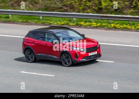 2020 Red Peugeot 3008 GT PureTech S/S Auto PureTech 130 EAT8 Auto Start/Stop Car SUV Benzinmotor 1200 cm3 Stockfoto