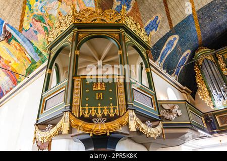 Reich dekoriertes Interieur der Domkirke-Kirche in Oslo, Norwegen, Europa Stockfoto