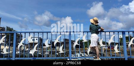 Gelegen im Gongliao District und Miri Longdong Bay, umgeben von Bergen auf drei Seiten und nur mit Blick auf das Meer im Nordosten, um eine natürliche kleine Bucht zu bilden, New Taipei City, Taiwan Stockfoto