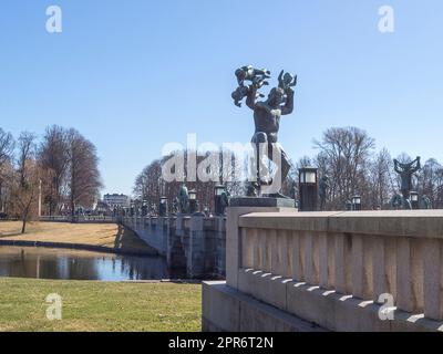 Norwegen, Oslo, Skulpturen von Gustav im Vigelandspark Stockfoto