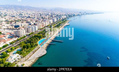 Luftaufnahme von Molos, Limassol, Zypern Stockfoto