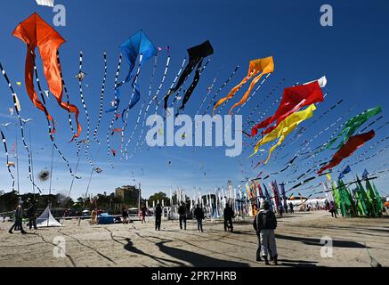 ARTEVENTO 2023 - Internationales Kite Festival Cervia, Ravenna, Italien Stockfoto