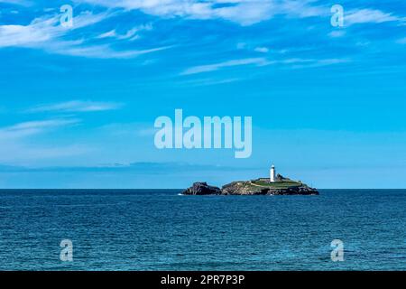 Godrevy Lighthouse auf Godrevy Island in St Ives Bay, Cornwall, Großbritannien Stockfoto