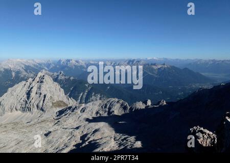 Bergwanderung zum Partenkirchner Dreitorspitze, Bayern, Deutschland Stockfoto