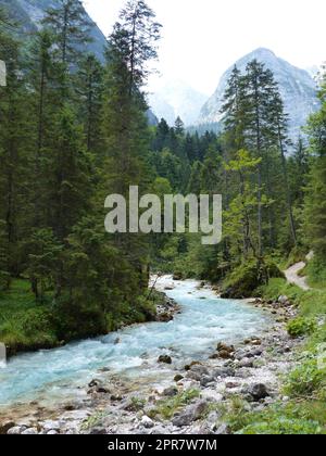 Partnach im Canyon Partnachklamm Reintal in Garmisch-Partenkirchen, Bayern Stockfoto