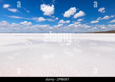 der tuz-golu-Salzsee in der türkei. Stockfoto