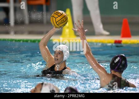 Rom, Italien. 26. April 2023. Chiara Ranalli von SIS Roma während des Spiels 1 des halbfinalen Scudetto, SIS Roma vs Pallanuoto Triest, 26. April 2023, Pool Babel, Rom, Italien. Kredit: Unabhängige Fotoagentur/Alamy Live News Stockfoto