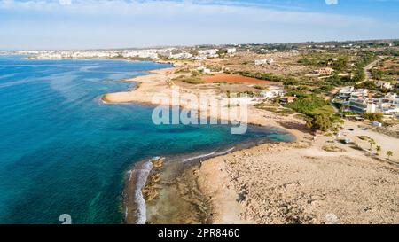 Aerial Ammos tou Kambouri Beach, Ayia Napa, Zypern Stockfoto