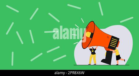 Gruppe Von Zeichnern, Die Ihre Megaphone In Der Chat Cloud Halten Und Ideen Austauschen. Zeichnung Von Mob-Linien, Die Sich Gegenseitig Neue Ankündigungen Machen. Stock Vektor