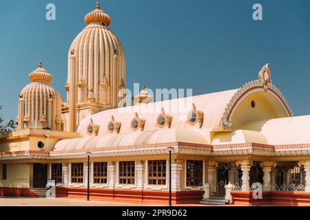 Mapusa, Goa, Indien. Das Shree Ganesh Mandir, Der Ganeshpuri Tempel. Berühmtes Wahrzeichen Und Beliebtes Ziel Stockfoto