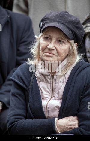 Paris, Frankreich. 10. märz 2016. Odile Montserrat nimmt an der Enthüllung einer Gedenkplakette zum Gedenken an Serge Gainsbourg in Paris Teil. Stockfoto