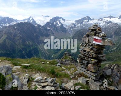 Stubaier Höhenwanderweg, Runde 4 in Tirol, Österreich Stockfoto