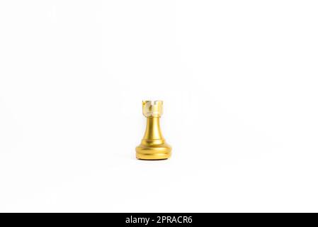 Schachspiel Gold isoliert auf weißem Hintergrund. Stockfoto