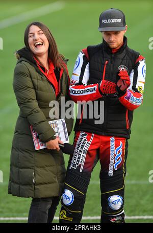 Manchester, Großbritannien. 24. April 2023. Hayley Bromley während des SGB Premiership-Spiels zwischen Belle Vue Aces und Peterborough im National Speedway Stadium, Manchester, am Montag, den 24. April 2023. (Foto: Edie Garvey | MI News) Guthaben: MI News & Sport /Alamy Live News Stockfoto