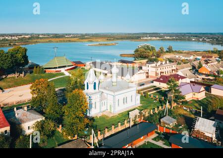 Braslav, Bezirk Braslaw, Witebsk Voblast, Weißrussland. Luftaufnahme der Kirche von der Himmelfahrt Stockfoto