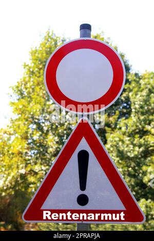 Hüten Sie sich vor drohender Armut im Alter Stockfoto