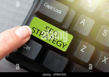 Handschrift Zeichen Seo Strategie. Geschäftskonzept Techniken und Taktiken, um die Besucher einer Website zu erhöhen -49198 Stockfoto