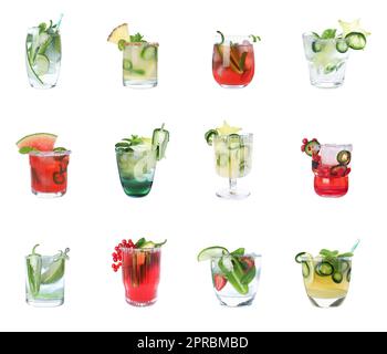 Verschiedene würzige Cocktails mit Jalapenos auf weißem Hintergrund Stockfoto