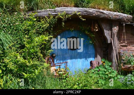 Hobbiton-Filmset und Hobbiton-Häuser in Neuseeland Stockfoto