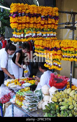 Sri Maha Mariamman Tempel auf der Silom Road, Bangkok, Thailand. Stockfoto