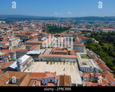 Der Campus der Universität von Coimbra aus der Vogelperspektive Stockfoto