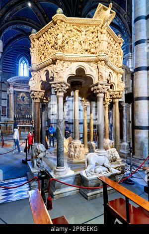 Siena Toskana Italien. Die Kanzel in der Kathedrale Stockfoto