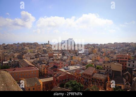 Panoramablick auf Kerkyra, Hauptstadt der Insel Korfu, Griechenland. Stockfoto
