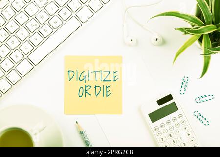 Inspiration mit Zeichen „Digitalisieren“ oder „Würfel“. Konzept bedeutet, die digitale Evolution anzunehmen oder von der Konkurrenz geschlagen zu werden wichtige Informationen, die auf zerrissenen Pappkarton geschrieben werden Stockfoto