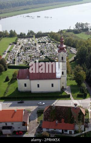 Pfarrkirche der Heimsuchung der Jungfrau Maria in Garesnica, Kroatien Stockfoto