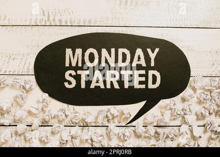 Text mit Inspiration Montag Starteddie Vorbereitung für die neue Woche der Erholung ist vorbei. Beginnen wir mit der Arbeit. Geschäftskonzept die Vorbereitung auf die neue Ruhewoche ist vorbei. Beginnen wir mit der Arbeit Stockfoto