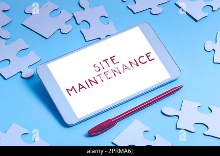 Konzeptionelle Bildunterschrift Site Maintenance, Word für die Überwachung und regelmäßige Überprüfung Ihrer Website auf Probleme Stockfoto