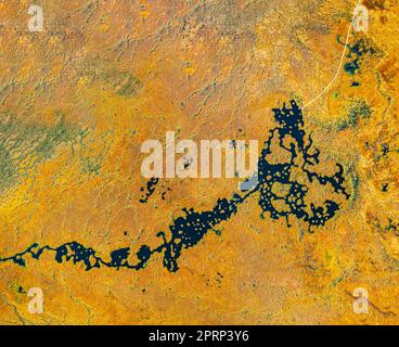 Bezirk Miory, Region Witebsk, Belarus. Der Yelnya-Sumpf. Berggebiete Und Übergangsmoore Mit Zahlreichen Seen. Blick Aus Der Vogelperspektive Auf Das Naturschutzgebiet Yelnya. Berühmtes Naturdenkmal Stockfoto