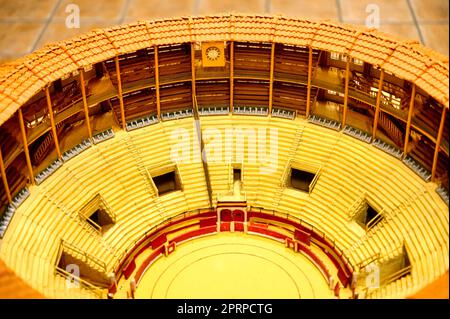 Alicante, Spanien, Stierkampfmuseum und Umgebung. Stockfoto