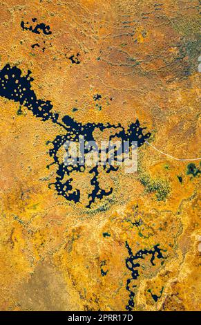 Bezirk Miory, Region Witebsk, Belarus. Der Yelnya-Sumpf. Berggebiete Und Übergangsmoore Mit Zahlreichen Seen. Blick Aus Der Vogelperspektive Auf Das Naturschutzgebiet Yelnya. Berühmtes Naturdenkmal Stockfoto