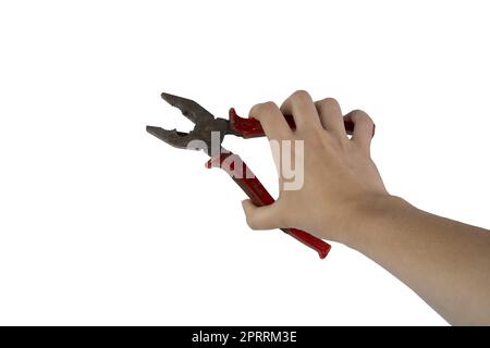 Eine Zange in der weiblichen Hand auf transparentem Hintergrund Stockfoto