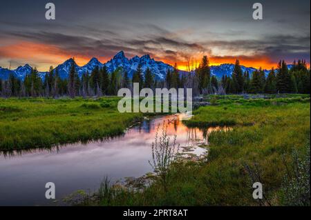 Sonnenuntergang über Schwabacher Landing im Grand Teton National Park, Wyoming Stockfoto