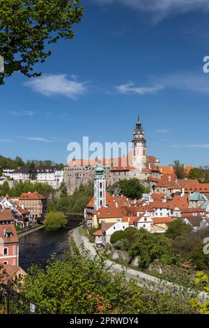 Blick auf die Stadt und das Schloss von Böhmisch Krumlov, Südböhmen, Tschechische Republik Stockfoto