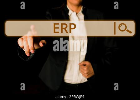 Text zeigt Inspiration ERP, Word für die Ressourcenplanung von Unternehmen zentralisierte Datenbank für Geschäftsprozesse Geschäftsfrau zeigt wichtige Infor Stockfoto