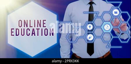 Handgeschriebenes Schild Online-Lernstudie und ethische Praxis der Lernförderung. Konzeptionelle Fotostudie und ethische Praxis der Lernförderung Stockfoto