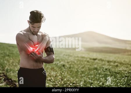 Er dachte, er wäre über diese Verletzung hinweg. Ein junger Mann mit einer Verletzung, hervorgehoben durch cgi Stockfoto