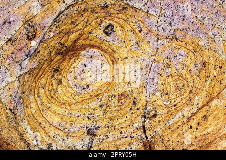 Kieselstrand in Pulau Mawar; Endau, Halbinsel Malaysia. Das Pulau Mawar liegt an der Spitze des Pantai Mawar Beach. Stockfoto